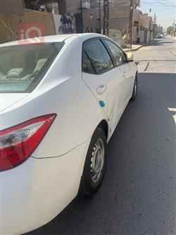 تۆیۆتا کۆرۆلا